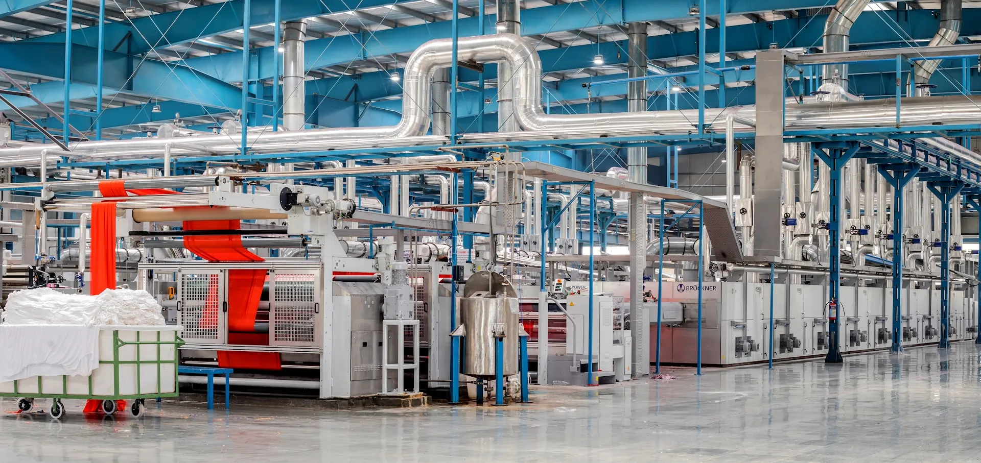 A modern clean energy manufacturing hall